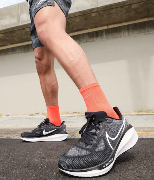 Nike Unisex Vomero 17