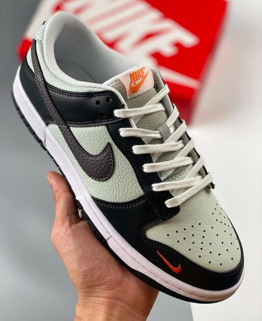Nike dunk low