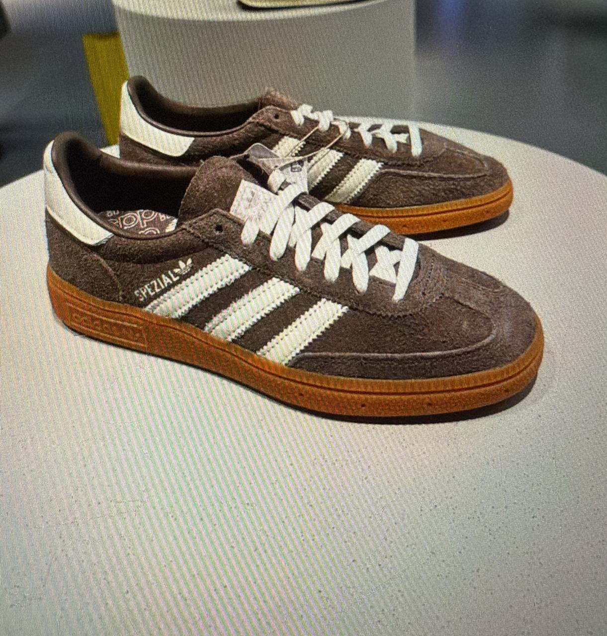 Adidas Samba Spezial brown